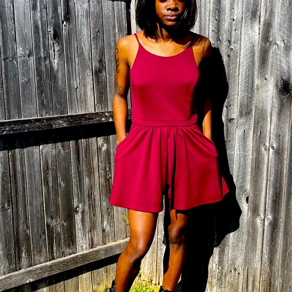 Burgundy dress/w shorts - Picture 3 of 5